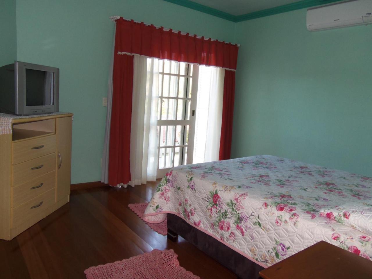 Casa Ampla Com Comodos Confortaveis Gramado Extérieur photo