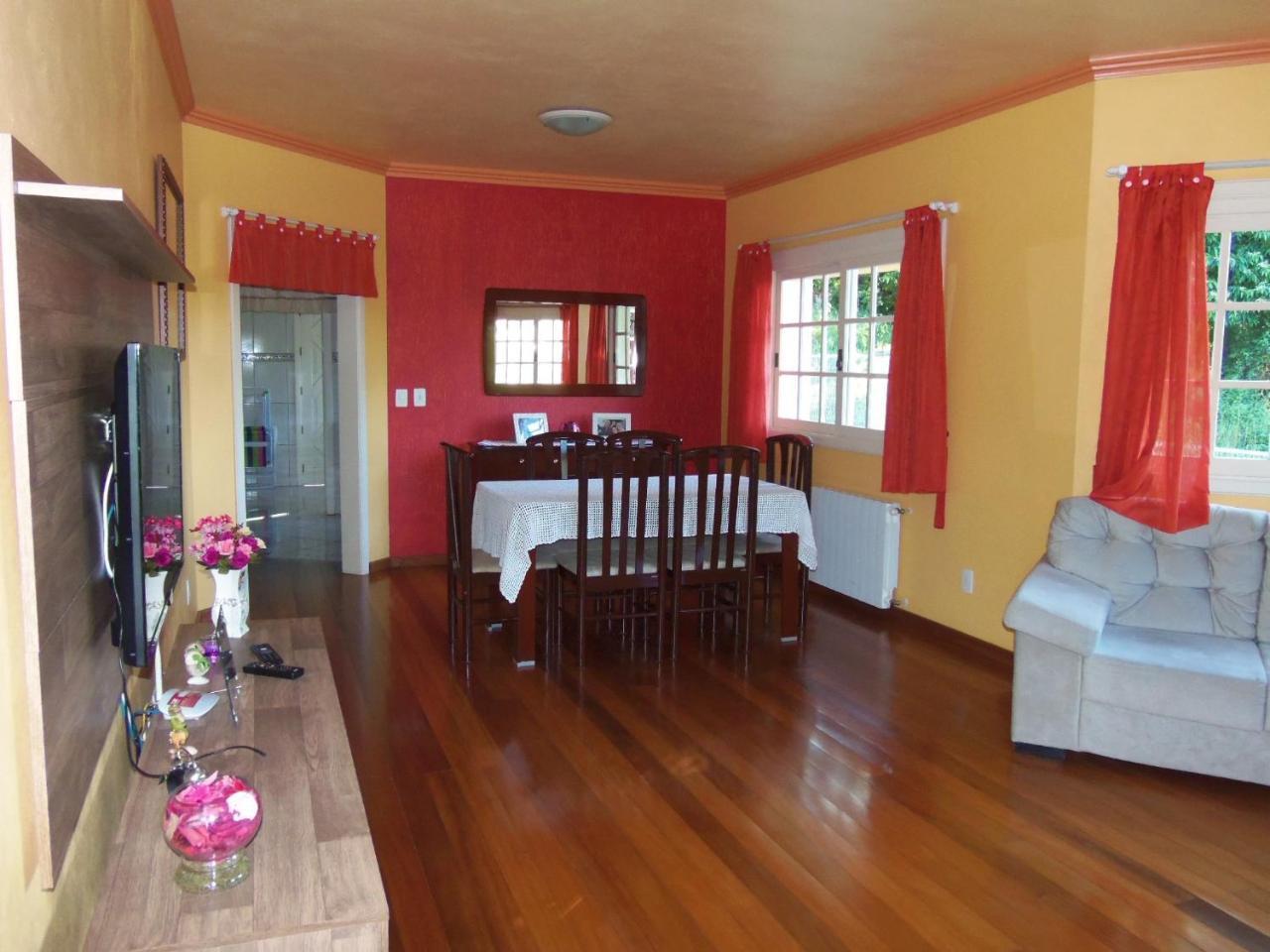 Casa Ampla Com Comodos Confortaveis Gramado Extérieur photo