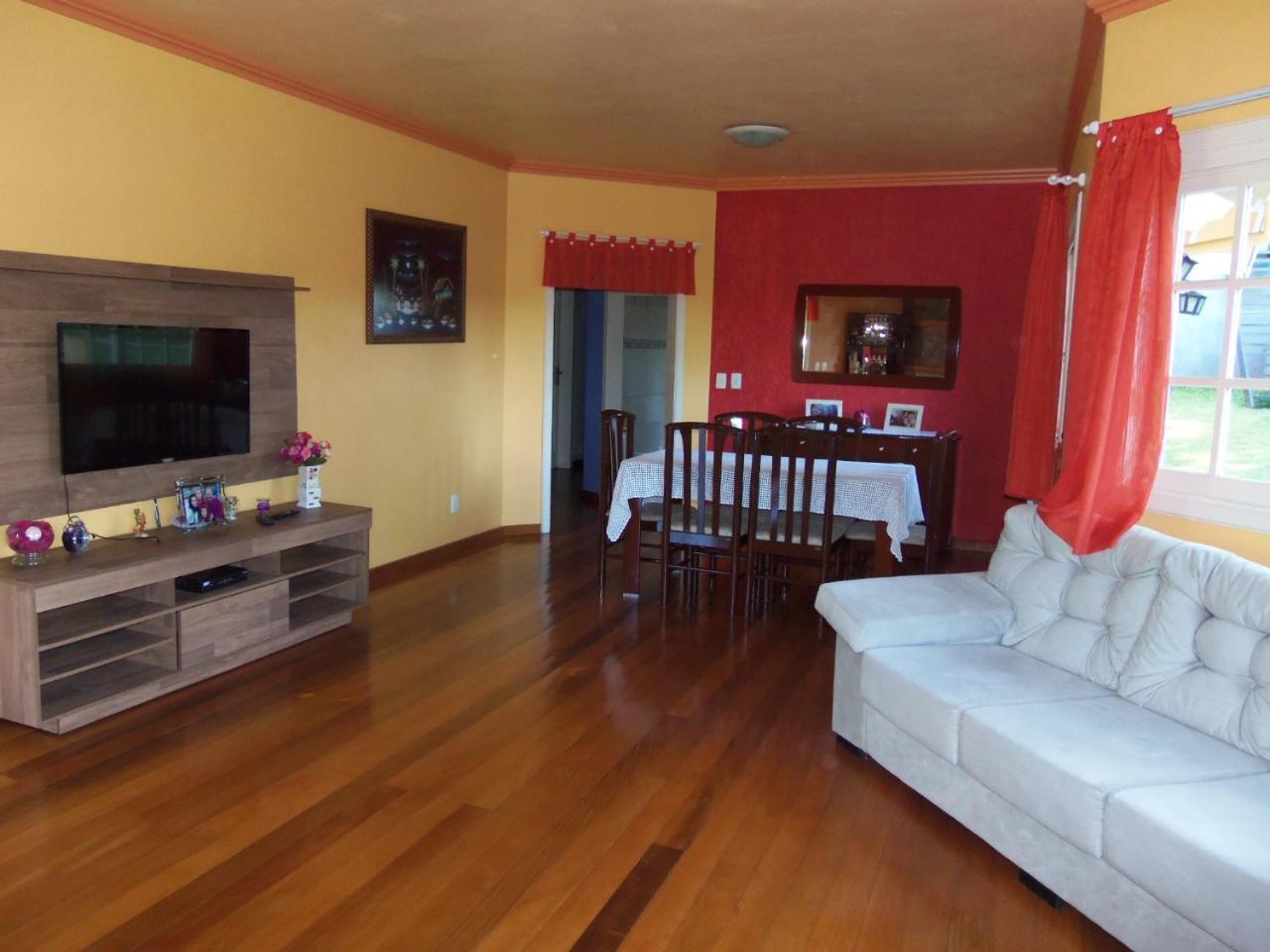 Casa Ampla Com Comodos Confortaveis Gramado Extérieur photo